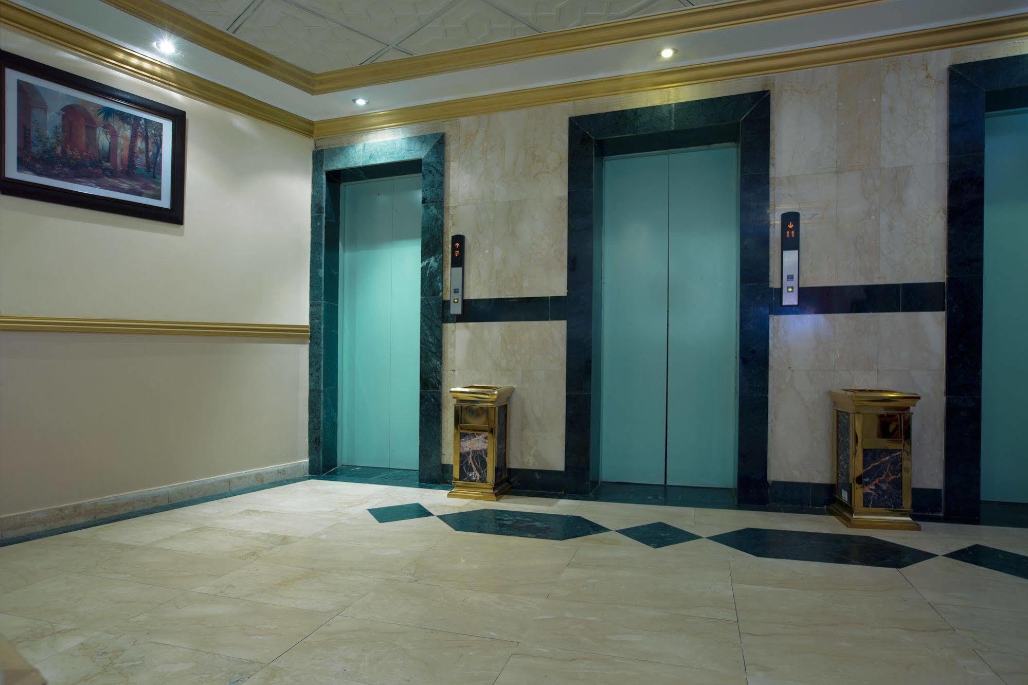 Nawazi Ajyad Hotel Mecca Exterior foto